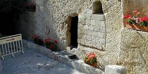 GardenTomb-300×225