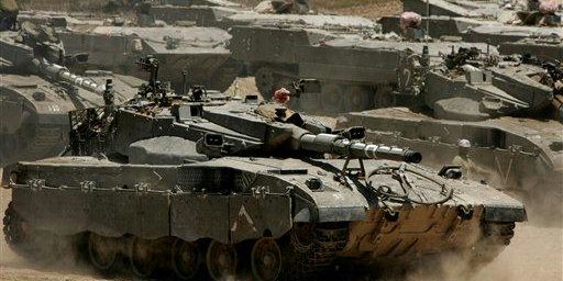 IsraeliTanksGazaStripBorder2