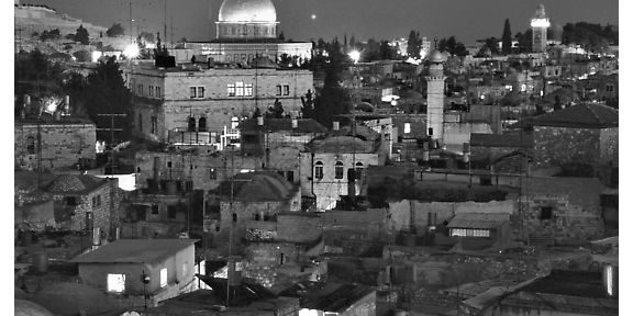 isra10217-bw