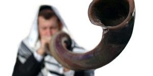 Shofar-blower-300×230