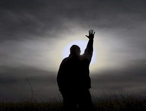 pray