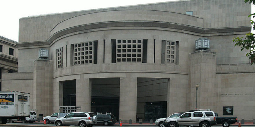 holocaust museum